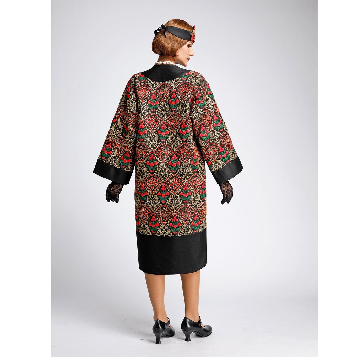 Size M - Black 1920s Embroidered Silk Art Deco Coat, 20s Great Gatsby ...