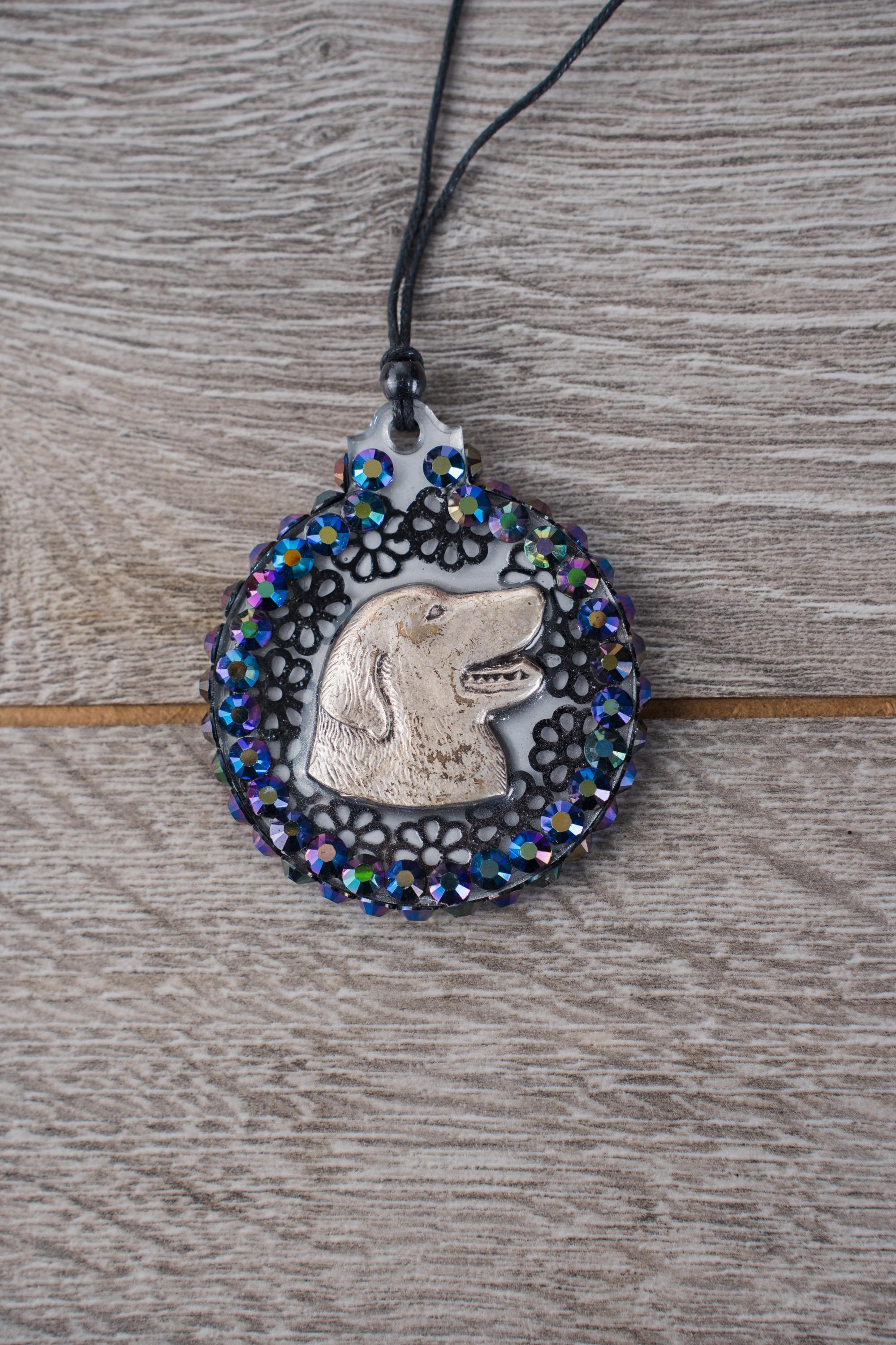 Blue Dog - Resin ornament with a dog buckle on a bed of daisies with a rhinestone halo - Thumbnail 2