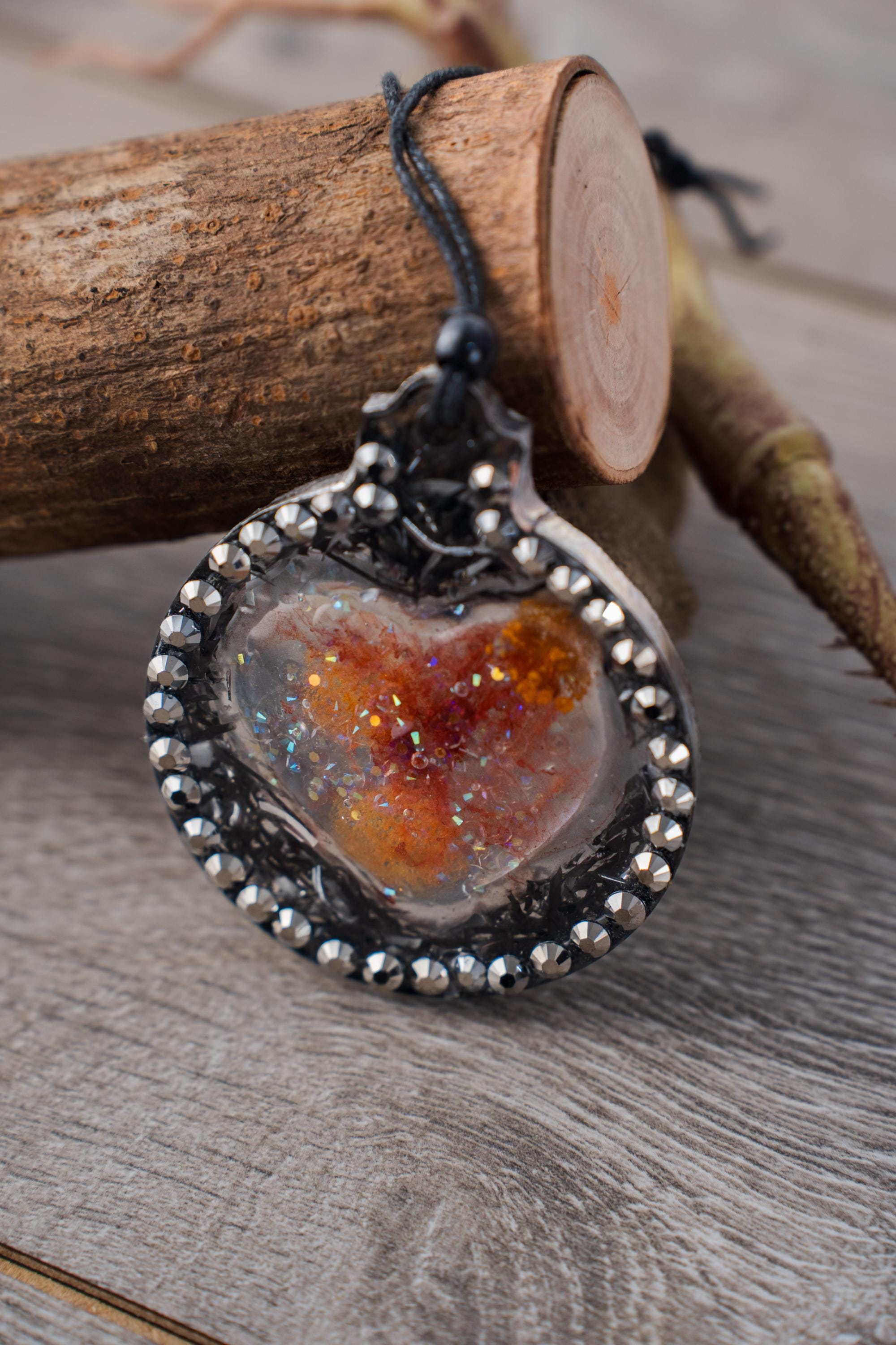 Silver Heart on Heart - Resin ornament featuring a handmade heart cabachon on a bed of daisy forms with a rhinestone halo - Thumbnail 2