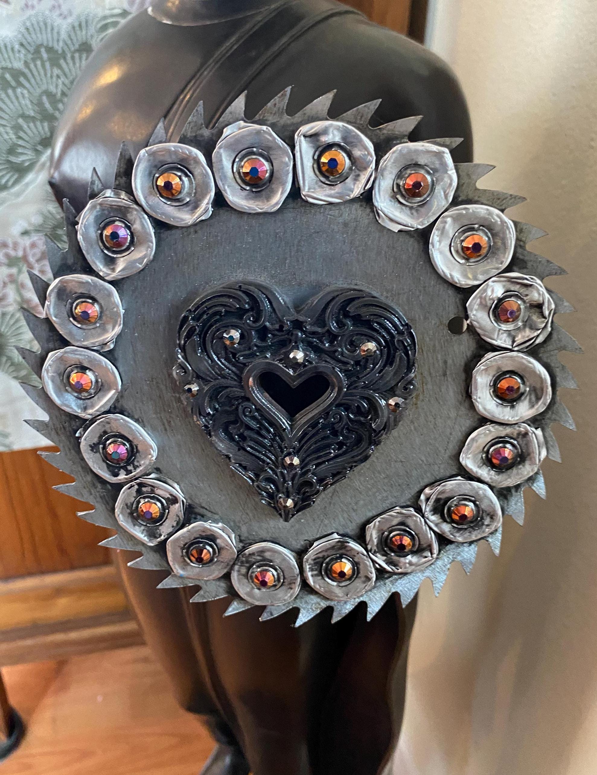 Window Heart - Recycled Handcrafted Eco-Friendly Décor Rustic Wall Art Unique Home Gift Handmade Upcycled Metal Stone Wreath Studio - Thumbnail 2