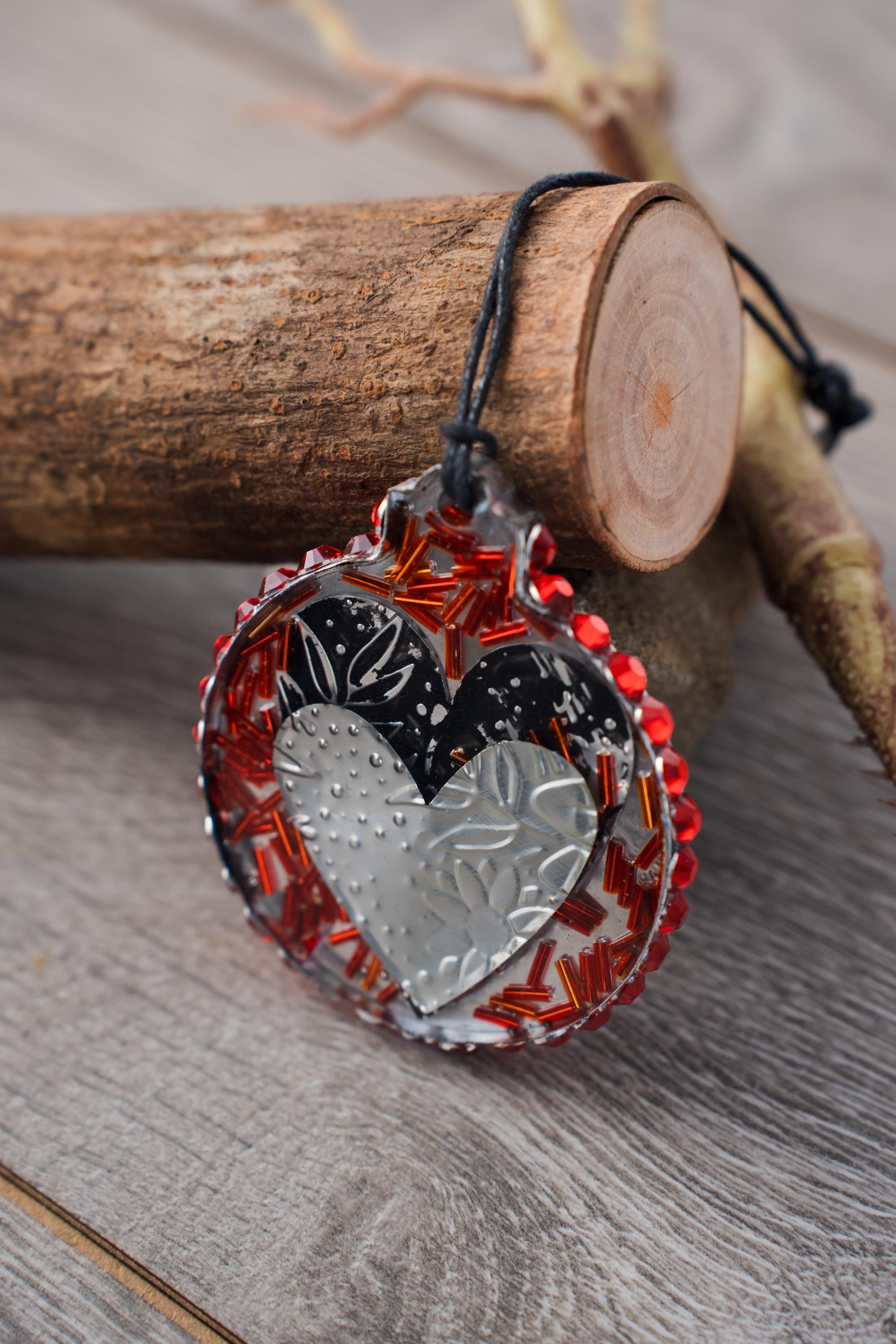 Heart Sisters - Resin ornament featuring handcut embossed hearts from recycled aluminum and a rhinestone halo - Thumbnail 3