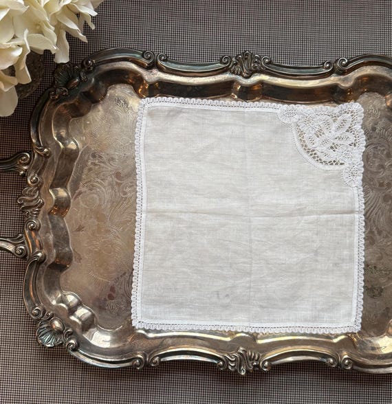 Vintage Linen Handkerchief | Bobbin Lace Corner Medallion | Tatted Lace Border | Bridal Handkerchief | Something Old | Heirloom Gift