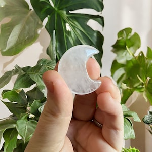 Clear Quartz Mini Moons | Quartz Moon Carvings | Spiritual Growth Crystal Moon Carvings | White Crystal Moons | Seven Chakra Crystals