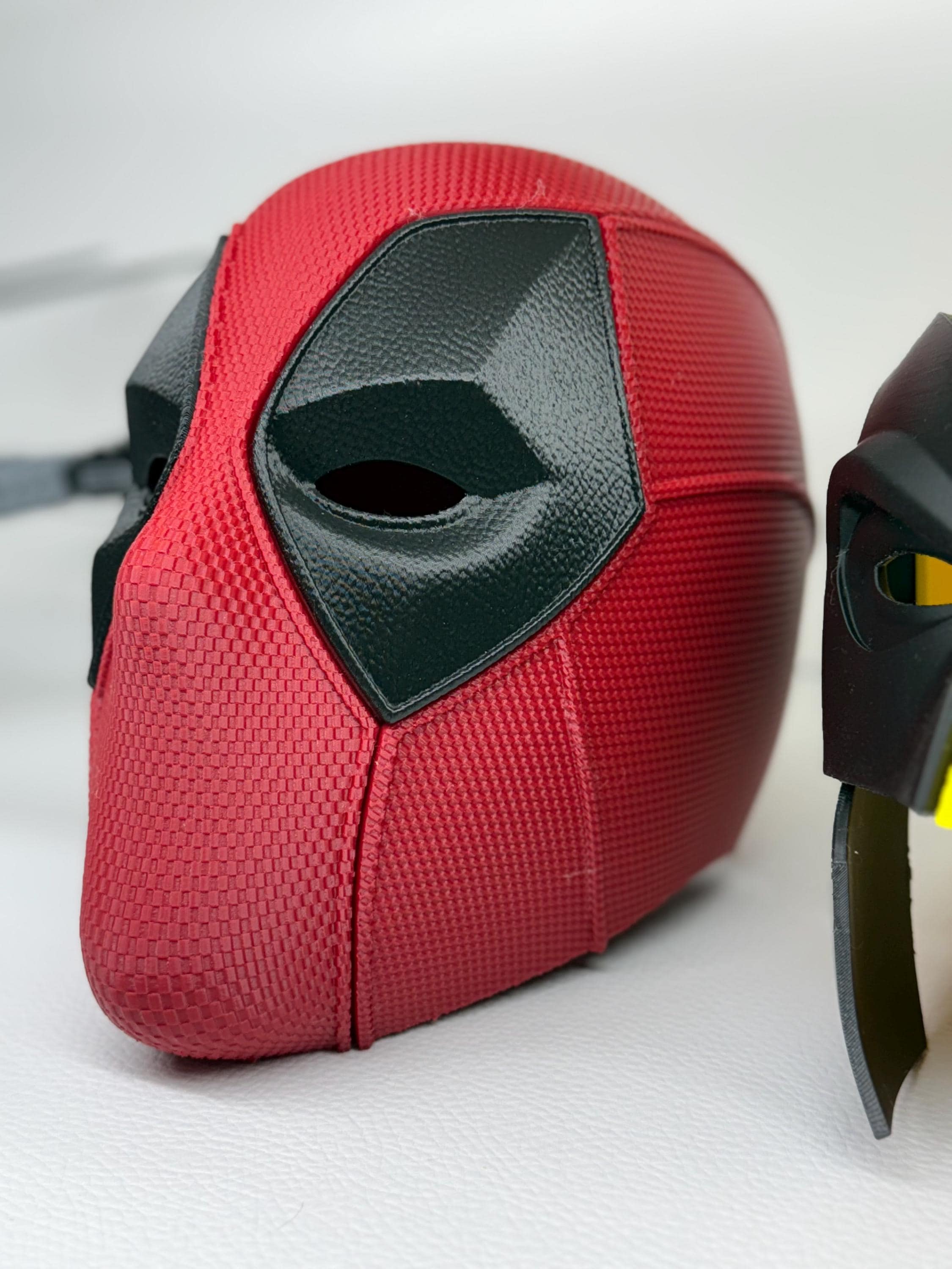 Deadpool mask - Etsy 日本