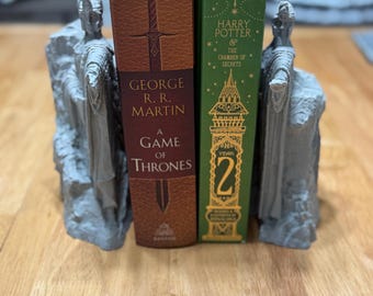 Argonath-Säulen der Buchstütze des Königs