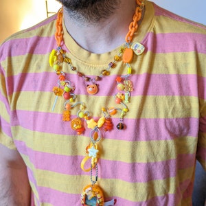 Tamagotchi Wavy kidcore clutter necklace: Honeycomb