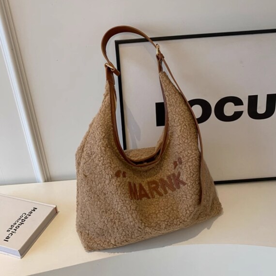 Grand sac fourre-tout en polaire d'agneau sac à bandoulière pour