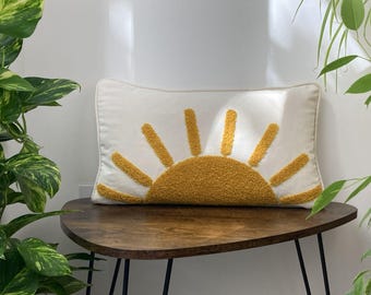 Sun Embroidered Cushion Cover, Gift Home Decor, Housewarming Gift, Cozy Home Accent, Tufted Yellow Sun Throw Pillowcase, Cotton, 30x49cm