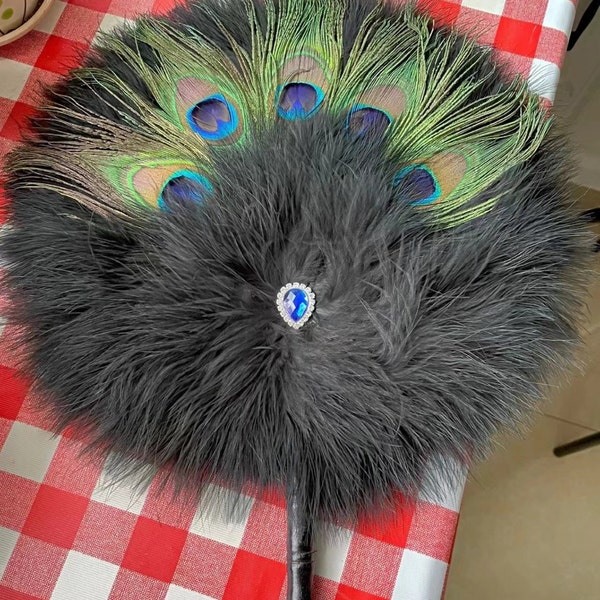 Peacock Down Round Fan Ancient Style Gorgeous Plush Bridal Masked Fan (Five Pieces of Natural Shedding Feathers)