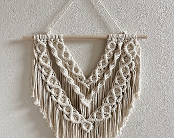 Macrame Wall Hanging, Boho Macrome, Wall Art, Bohemian Decor, Macrame, Wall Art, House Warming Gift, Woven Wall Hanging, Macrame Mural