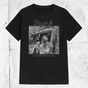 Vintage BJORK VESPERTINE American Singer T-shirt - Etsy Vintage BJORK VESPERTINE American Singer T-shirt - Etsy
