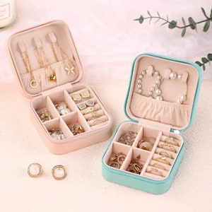 Custom Handmade Engraved Leather Jewelry Box | Monogram Velvet Jewelry Case | Travel Jewelry Organizer |Bridesmaid Gift Jewelry Storage Box|