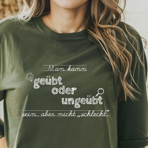 T-Shirt Puoi essere abile o inesperto, ma non cattivo. Insegnante del dono della mentalità di crescita; Studenti di Affermazioni; Maglietta "Grazie insegnante".