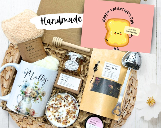 HYGGE HUG Gift Box - Little Box of Cosy - Hamper Gift for Women - Valentine's Day Mother's Day Mindfulness Get Well Sympathy Corporate- Gift