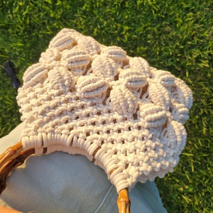 Sac en macramé « coquille ». Sac à motif coquillage. Petit sac fait main léger