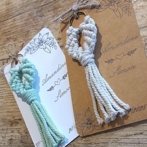 Porte-clés en macramé - Cadeau d' invités pour mariage - Carte de présentation personnalisable