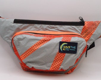 Kitesurfing recycled hip bag, fanny pack