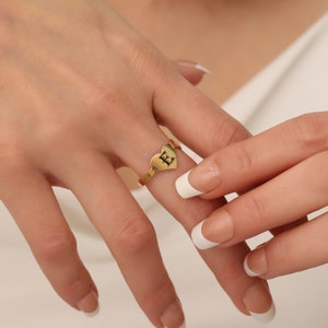Anillo de corazón con letra especial, anillo personalizado con letra grabada, anillo delicado, anillo de corazón bonito, regalo para mujer, anillos para el Día de la Madre