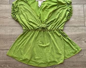 Vintage-grünes Babydoll-Strickoberteil mit V-Ausschnitt und gerafften Ärmeln – Größe M