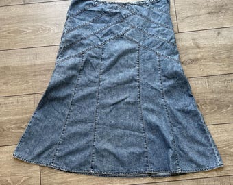 Vintage Denim Y2K Panelled Chevron Midi Skirt — M size