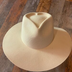 Western Wool Heart Shape Hat