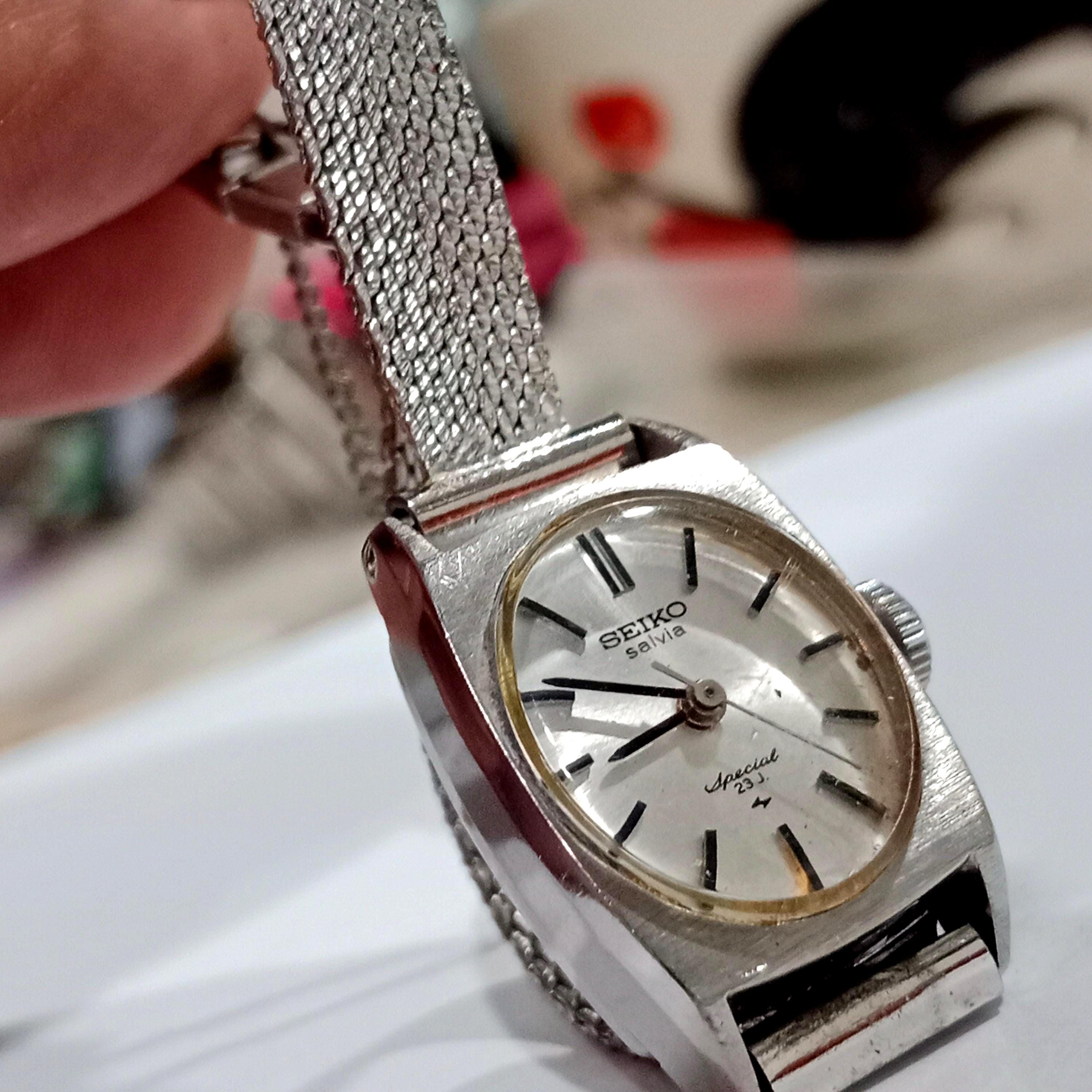 Elegant Small Rectangular Womens Seiko Salvia Special 23