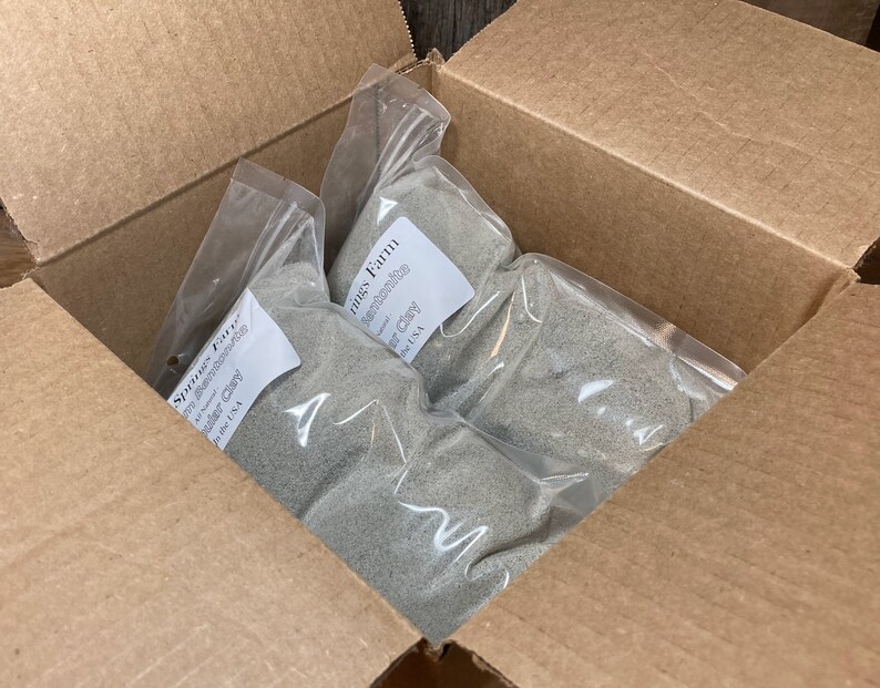 Sodium Bentonite Clay Granular All Natural Pond Sealant High Absorption