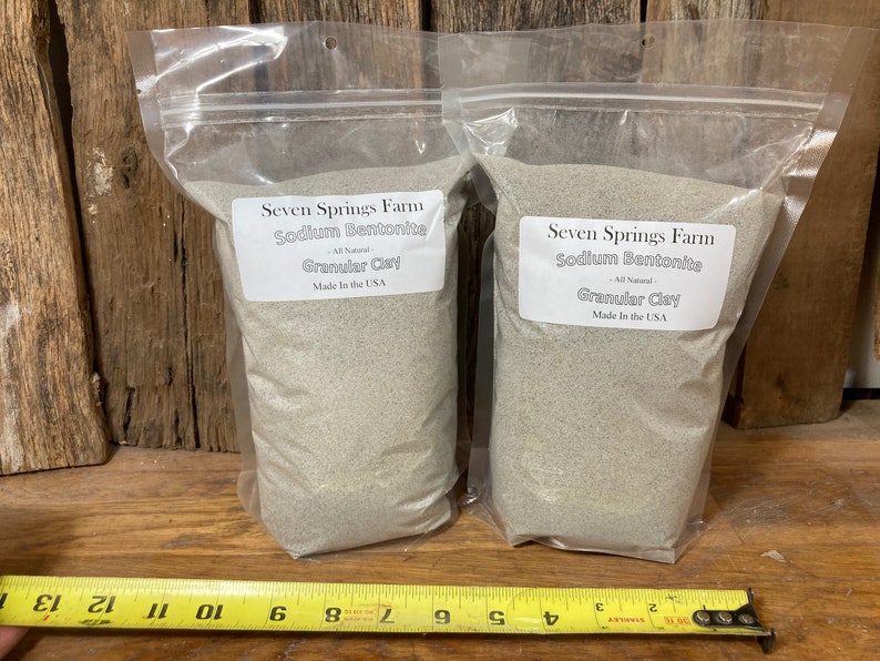 Sodium Bentonite Clay Granular All Natural Pond Sealant High Absorption