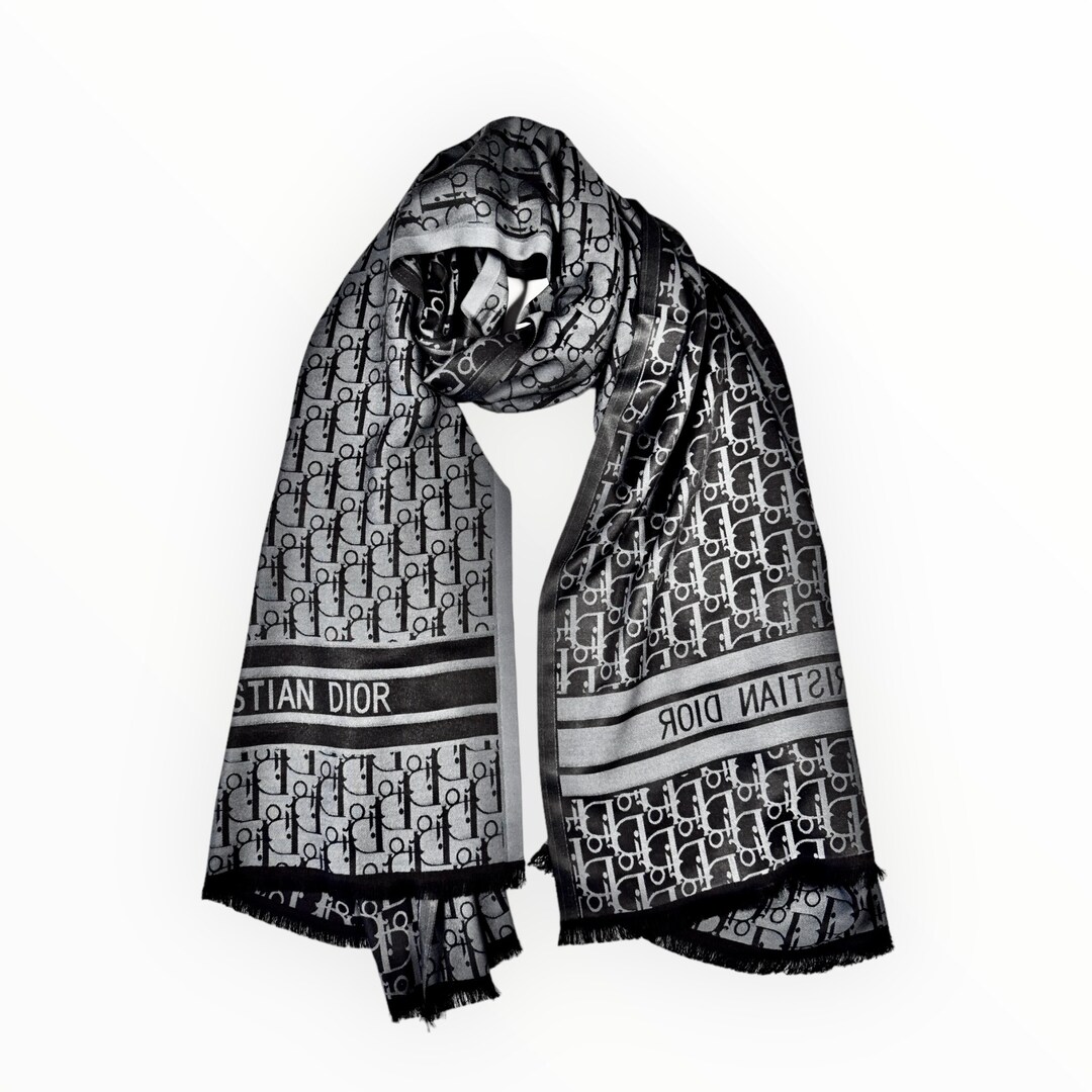 shawl dior