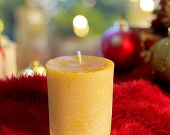 Round pillar with flat top - candle made from organic beeswax