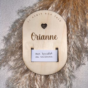 Support Bracelet de Naissance Bébé Personnalisé, Souvenir Naissance Bébé, Idée cadeau bébé, Support pour Bracelet de Maternité en Bois