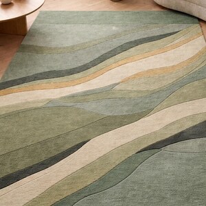 Tappeto astratto verde, tappeto moderno ispirato alla natura, tappeto verde salvia per soggiorno, tappeto contemporaneo con motivo ondulato, tappeto da pavimento in stile botanico immagine 4