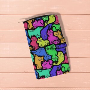 Ungewöhnliche coole Katzen Geldbörse, Katzenartige Fantasie Geldbörse, lebendige Tier Clutch, abstraktes Kitty Accessoire, Katzenliebhaber Geschenkidee, schrulliges Katzendesign Geldbörse