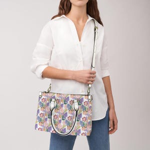 Bolso de mano con diseño floral de estilo rural, bolso de mano de primavera, bolso boho chic, cartera de estilo botánico, bonito bolso de color pastel suave, bolso romántico de gran tamaño