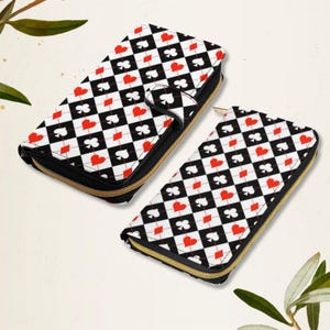 Harlekin Geldbörse, Art-Deco-Geldbeutel, karierte Kartenanzug-Clutch, einzigartiges Wunderland-Accessoire, Königin der Herzen Geldbörse, flippiges Geschenk für die Freundin