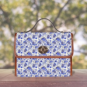 Sac à main pour femme fleurs indigo, sac en toile à fleurs bleu marine, sacoche Blossom, différent accessoire vibrant, cadeau pour petite amie, sac à main au design unique
