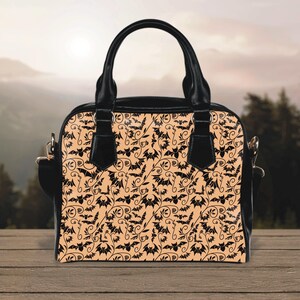 Sac chauve-souris gothique, sac à main floral foncé pour femme, fourre-tout effrayant, accessoire sorcière, sac à main vampire, sacoche fantaisie audacieuse, cadeau pour elle, Dark Academia