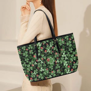Marienkäfer Klee Einkaufstasche, St. Patrick's Day Schultertasche, Wunderliche Blumen Große Tasche, Irisches Glück Vegan Tasche Stilvolle Arbeitstasche Chices Geschenk für Sie
