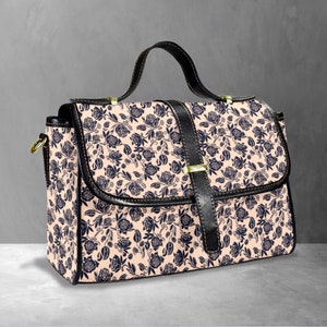Cartera gótica con diseño floral, bolso de estilo romántico oscuro, bolso de inspiración victoriana, accesorio monocromático, bolso Dark Academia, bolso vintage, regalo para ella