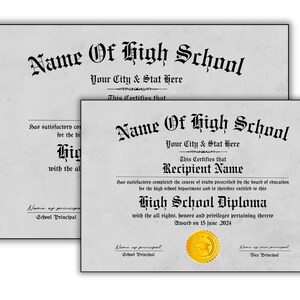 Puede incluir: Un diploma de escuela secundaria con un sello dorado. El certificado est&aacute; impreso en papel texturizado con el texto "Name of High School" y "Recipient Name".