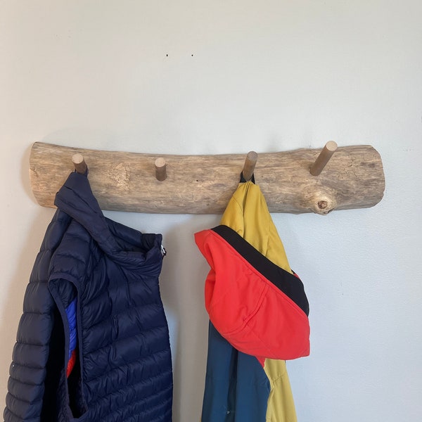 4 Hook Driftwood Coat Rack  (25"Long x 5" High x 5" Deep) Beach House, Rustic Coat Rack, Towel Rack, Porch Decor