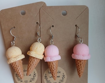 Eiscreme-Ohrringe, Erdbeeren, fröhliche Sommer- und Frühlingsohrringe aus Edelstahl, 3D-realistische Lebensmittel, bunte Erdbeeren, Frühlings- und Oster-Schokoladenohrringe