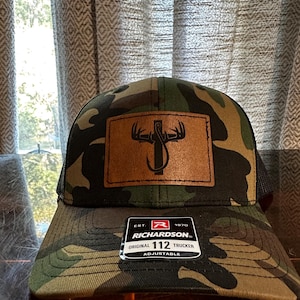 Hunt,Fish,Pray hat