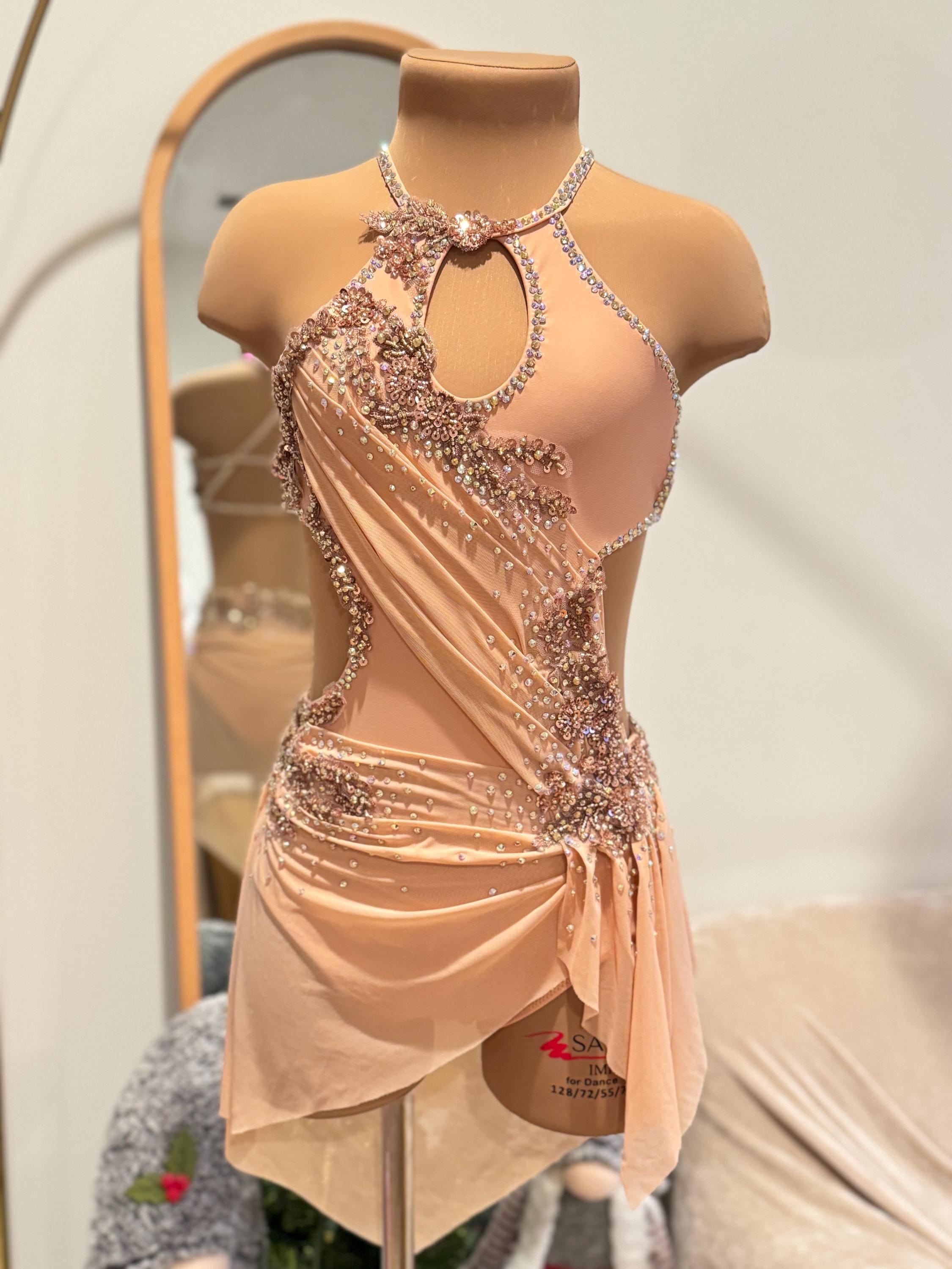 green emerald velvet dress GOLDEN