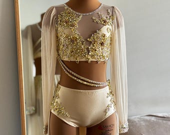 Traje de baile HECHO A MANO, personalizable, traje lírico solista, vestido en dorado/champán con pedrería, manga larga, dos piezas.