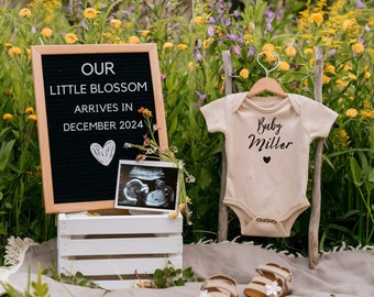 Blooming Meadow \ Pregnancy Announcement \ Digital Baby Announcement \ Gender Neutral\ Social Media Reveal \ Keeping a Secret