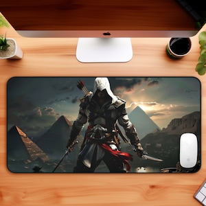 Assassin and the great pyramid of Giza mouse pad