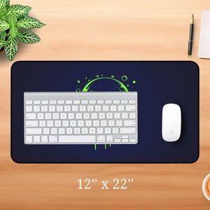 Green Skull Desk Mat, Simple Video Game Mouse Pad, Minimalist Gaming ...