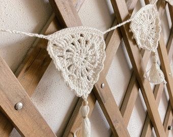 CROCHET PATTERN-Boho Bunting Crochet Pattern, Boho Tassel Bunting,Boho Garland Crochet Pattern, *Pdf digital download*