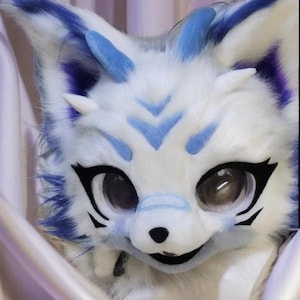 Cabeza de disfraz de piel, lobo helado, lobo azul, cabeza de kemono, accesorios de piel, orejas peludas, criatura de fantasía, máscara de disfraz de piel